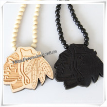 Fashion Portrait Shape Pendant with Wood Beads Chain Hip Hop Necklace (IO-wn033)